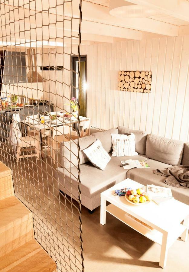 Baltic Lodge Pobierowo Eksteriør bilde